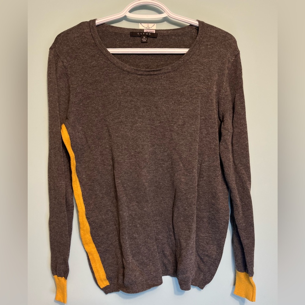 Extra Soft Viscose Cyrus Grey & Yellow Long Sleeve Size Medium